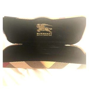 Burberry Sunglasses case!